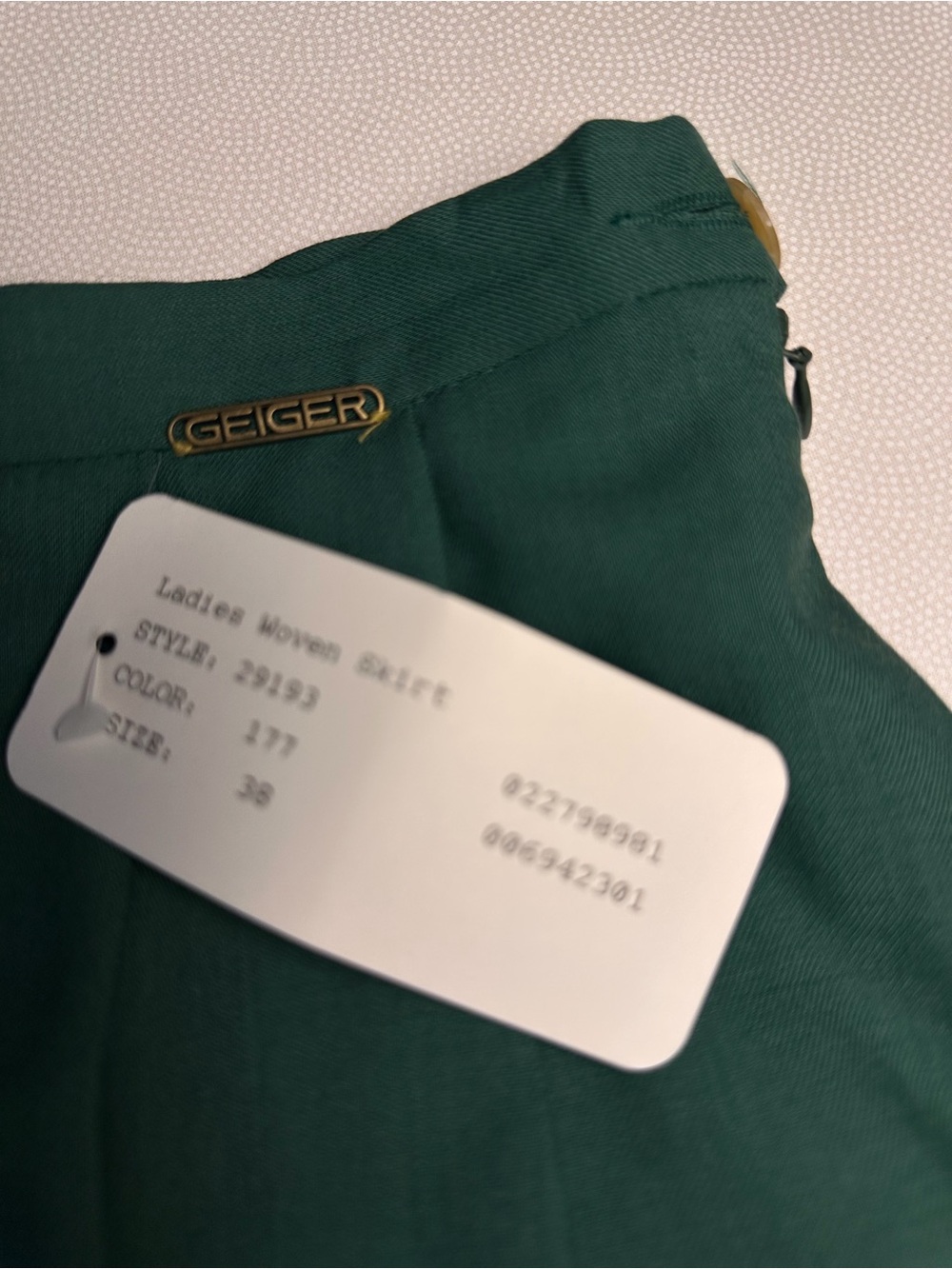 Vintage 90’s Geiger Austria NWT Green Wool Pleated Midi Skirt Size 38/ 6-8 US - Picture 10 of 12